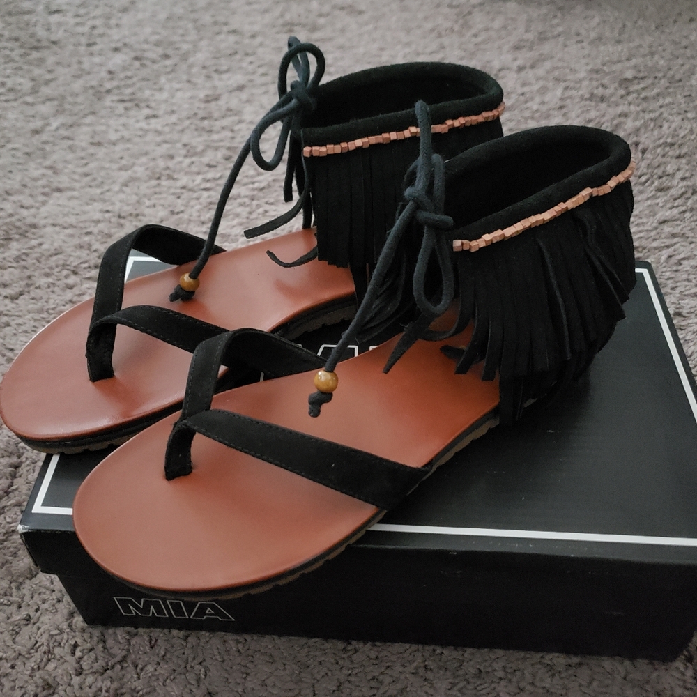 Mia "Native" sandals